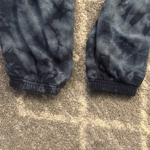 Tie-dye sweatpants, old navy - Picture 5 of 5